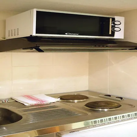 In Morschwiller, Cleaning Included Apartment *